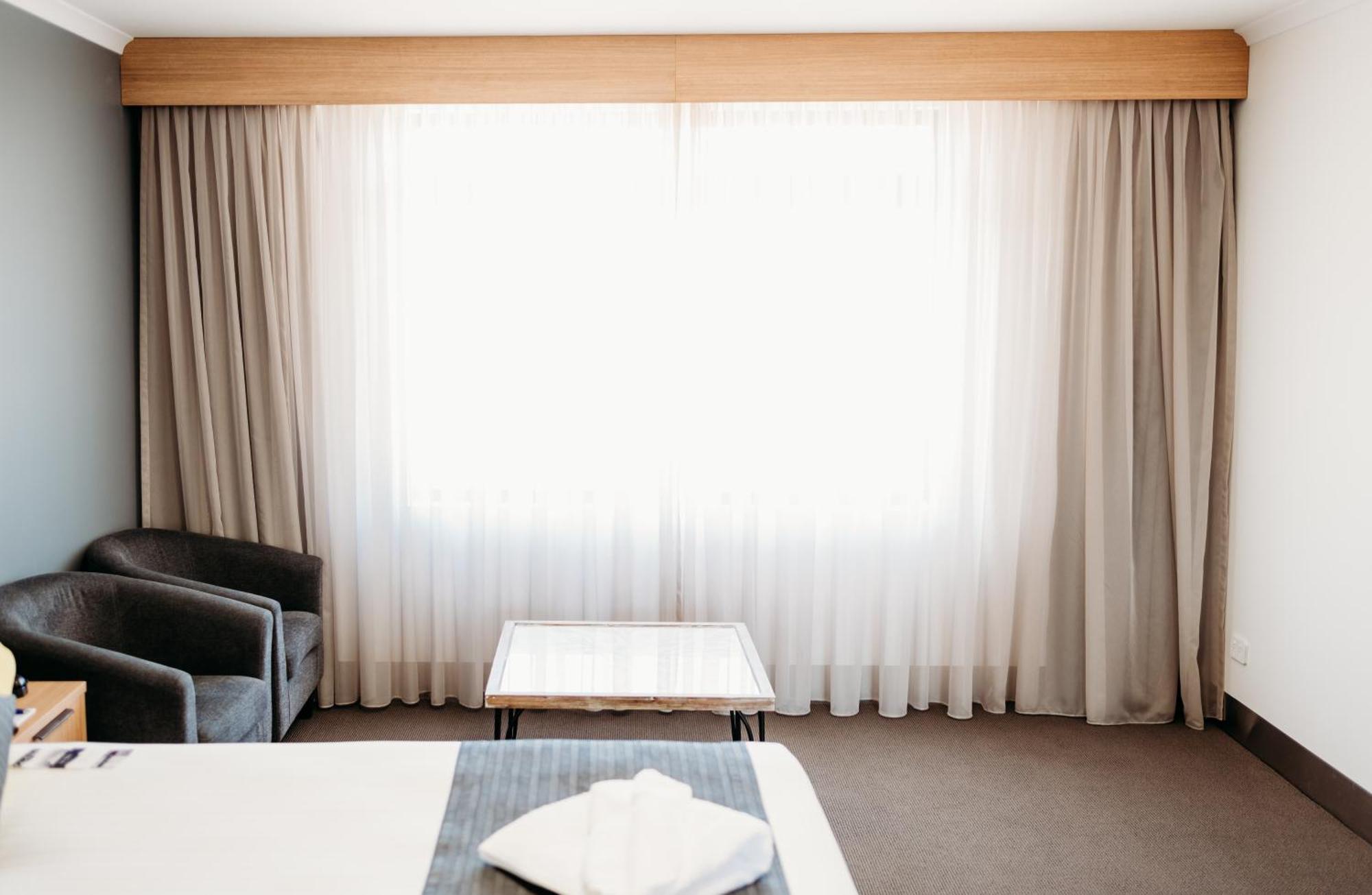 Ceduna Foreshore Hotel Motel Экстерьер фото