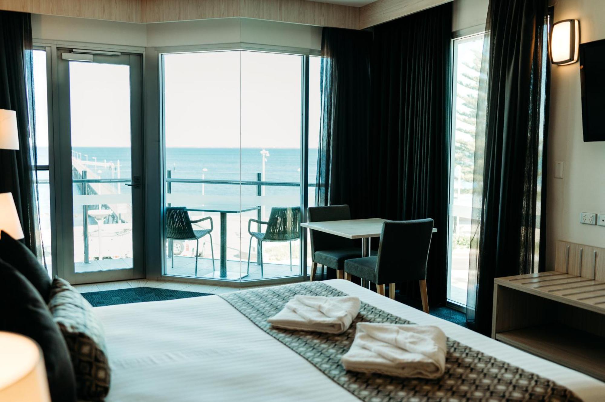 Ceduna Foreshore Hotel Motel Экстерьер фото